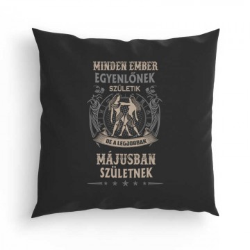 Minden Ember Egyenlő Ikrek(05) Párna