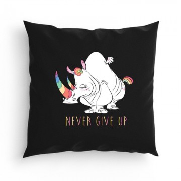Never Give Up Párna