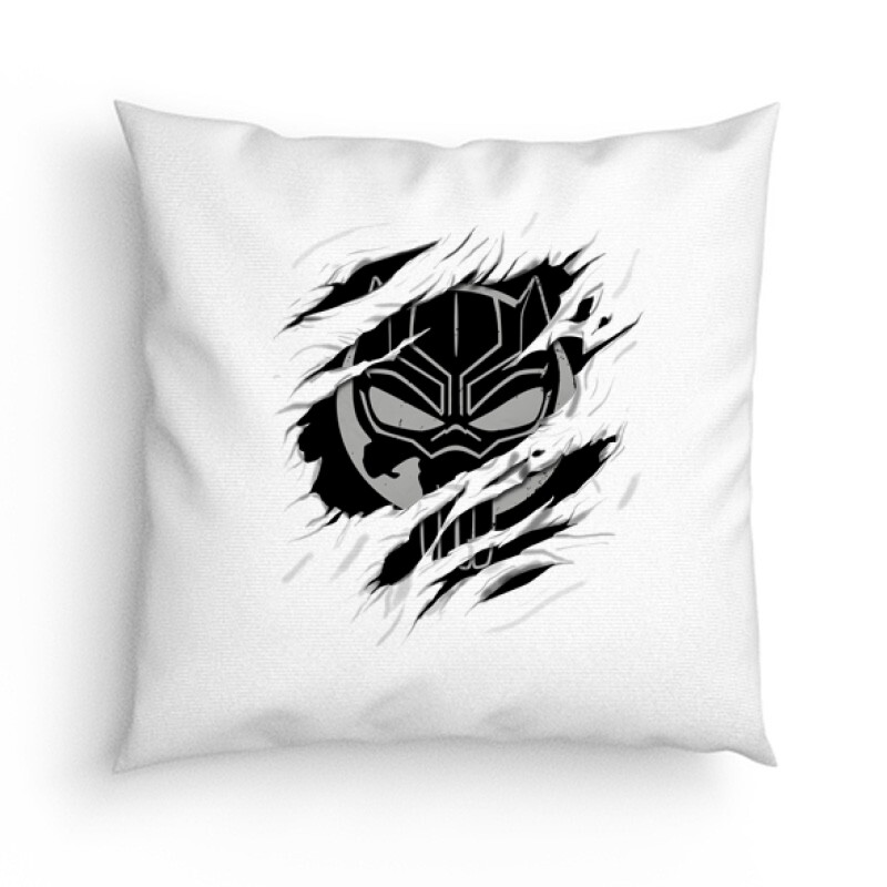 Black Panther tépett Párna