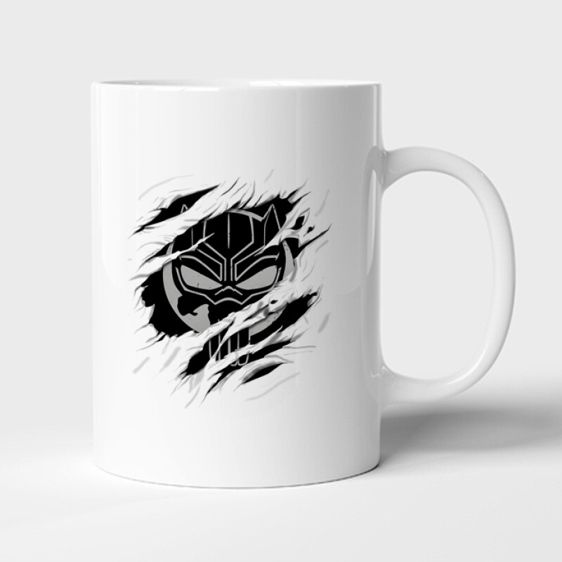 Black Panther tépett Bögre