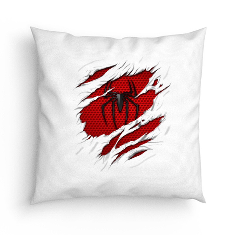 Spiderman tépett Párna