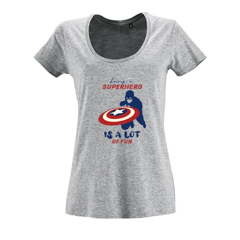 Being a superhero Női O Nyakú Póló