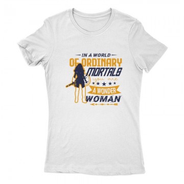 In a world of ordinary Női Póló