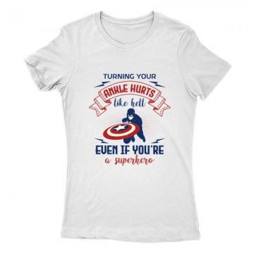 turning your ankle hurts Női Póló
