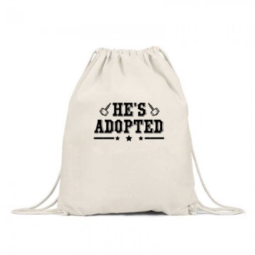 He’s adopted Hátizsák