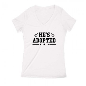 He’s adopted Női V Kivágott póló