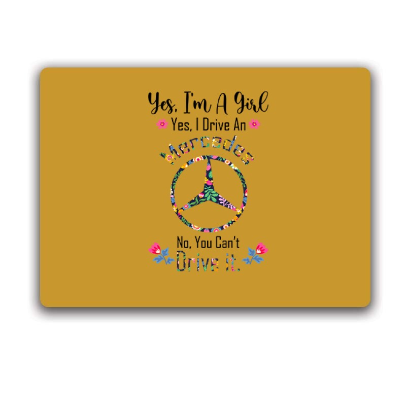 Just A Girl (Mercedes) Egérpad