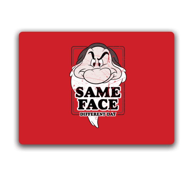 Same face different day Egérpad