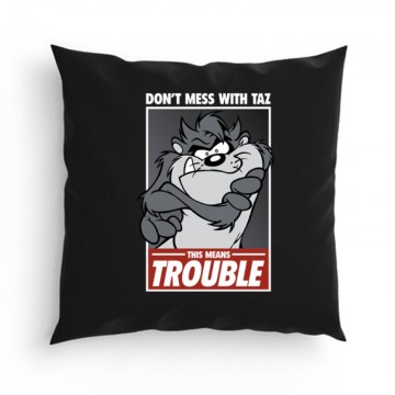 This means trouble Párna