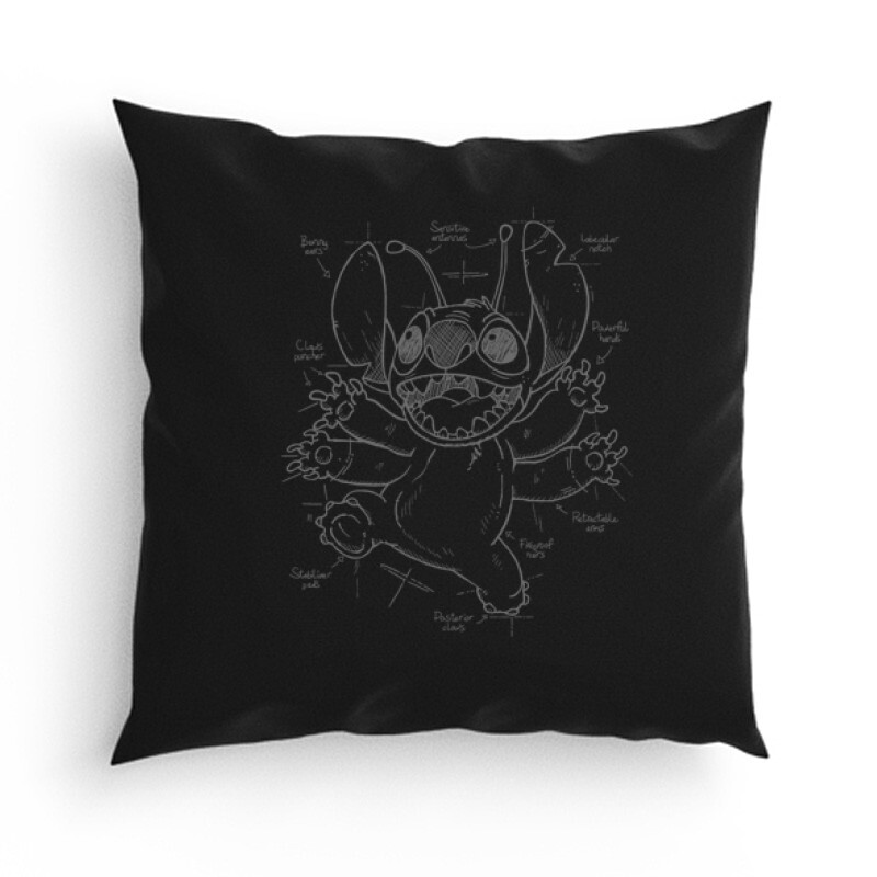 Stitch Layout Párna