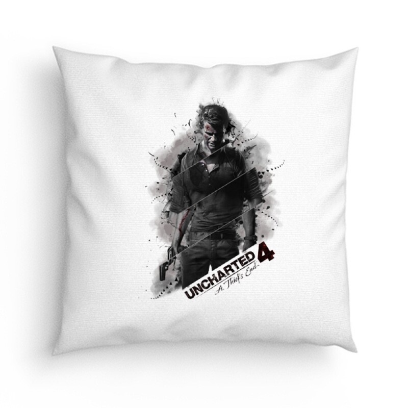 Uncharted Párna