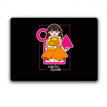 Squid game Doll 2 Egérpad