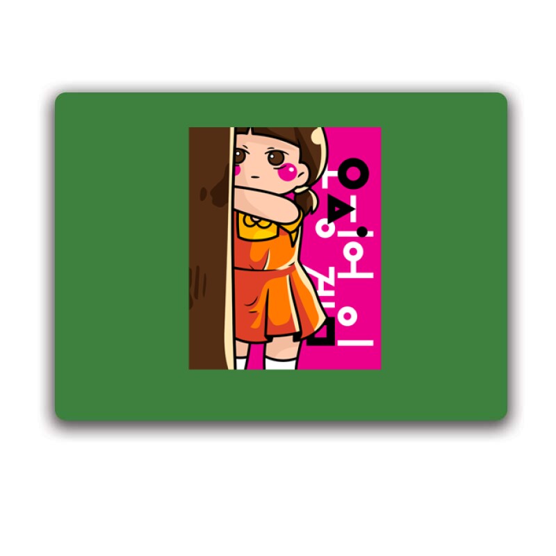 Squid Game Doll 3 Egérpad