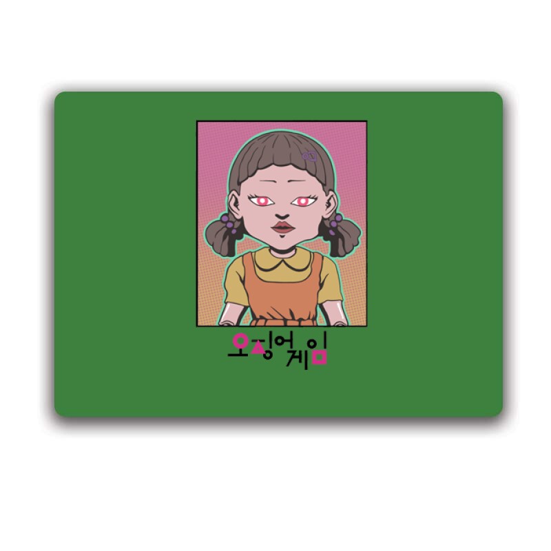 Squid Game Doll 4 Egérpad