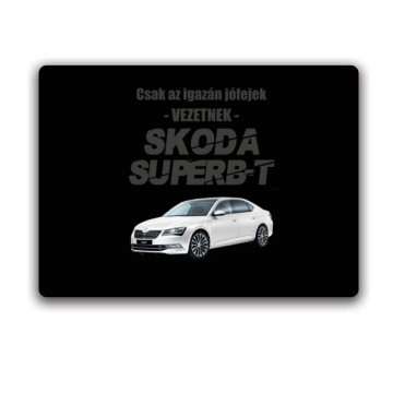 Csak az igazán jófejek vezetnek SuperB-t Egérpad