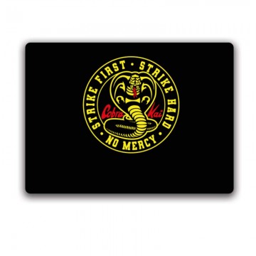 Cobra Kai logo slogen Egérpad
