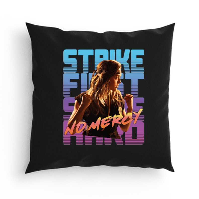 Tory Nichols Retro Párna