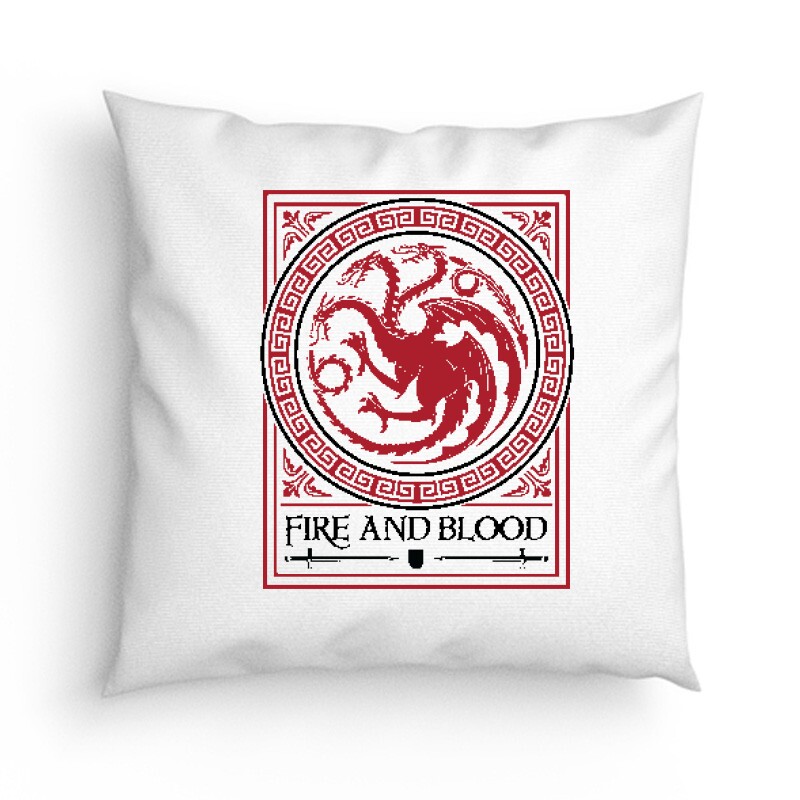 Fire and Blood Párna