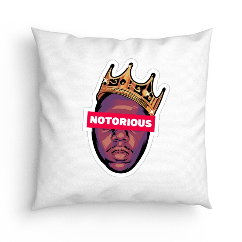 NOTORIOUS Párna
