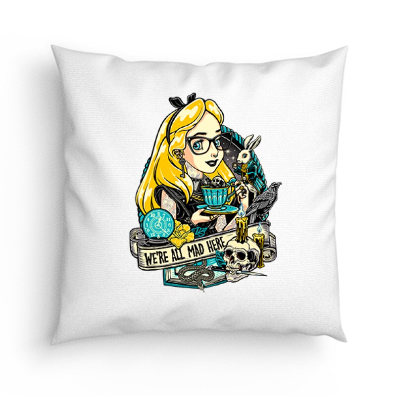 We're All Mad Here Párna