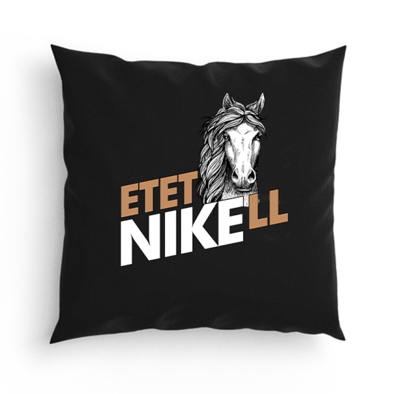Etetni kell- Ló Párna