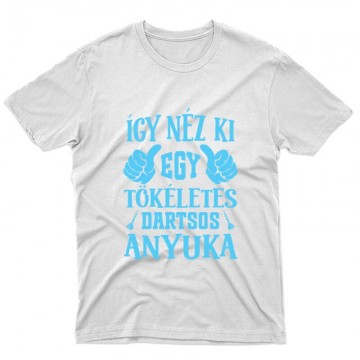 Tökéletes dartsos anyuka...