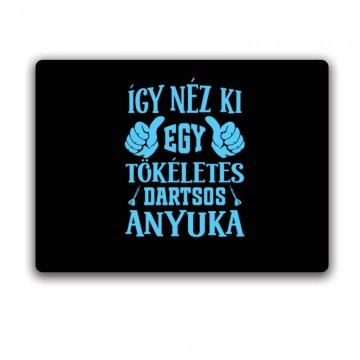 Tökéletes dartsos anyuka...