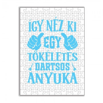 Tökéletes dartsos anyuka...