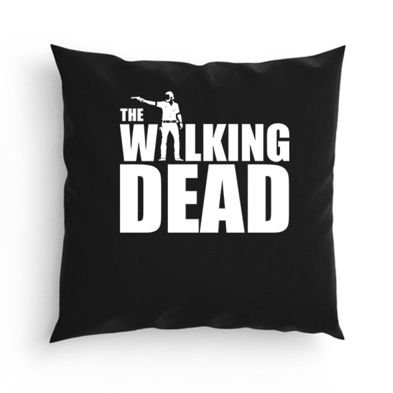 Walking dead logo with Rick Párna