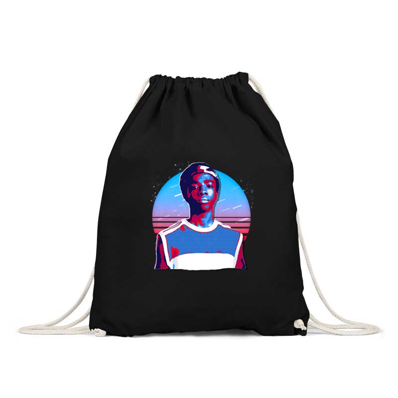 Stranger Things karakter - Lucas Hátizsák