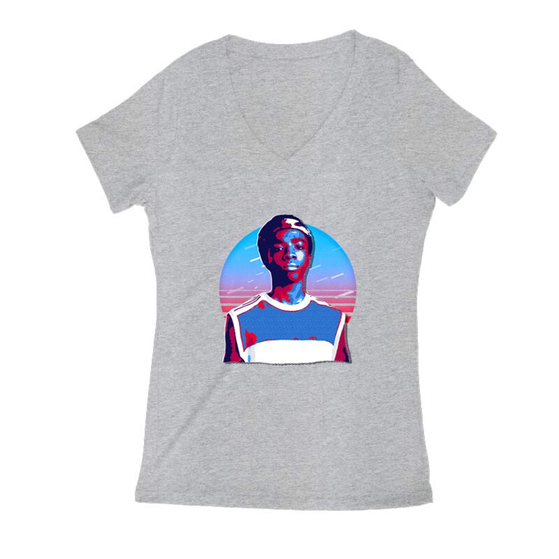 Stranger Things karakter - Lucas Női V Kivágott póló