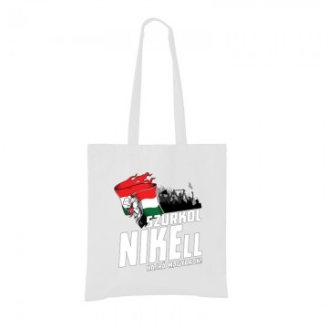 Szurkolni kell - zászló...