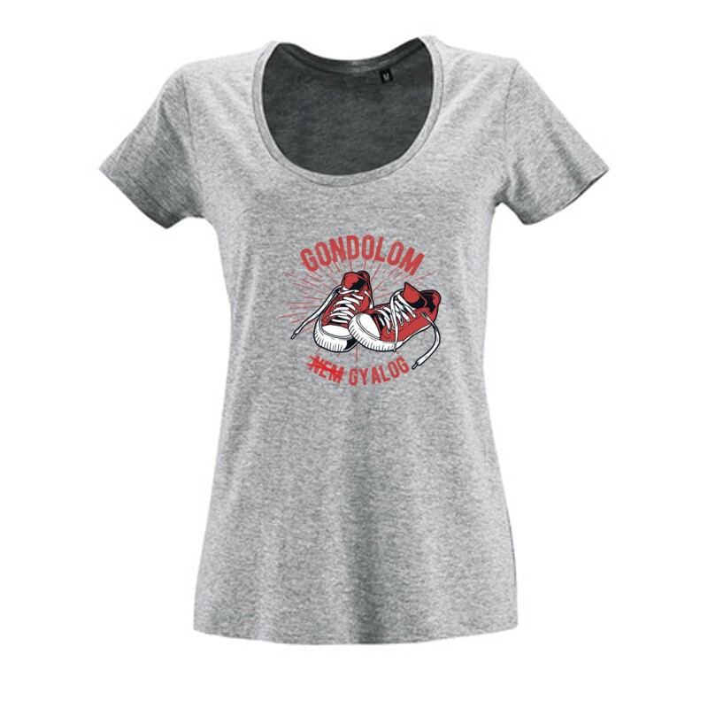 Gondolom nem gyalog retro Női O Nyakú Póló