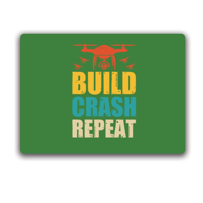 Drón - Build,Crash, Repeat Egérpad