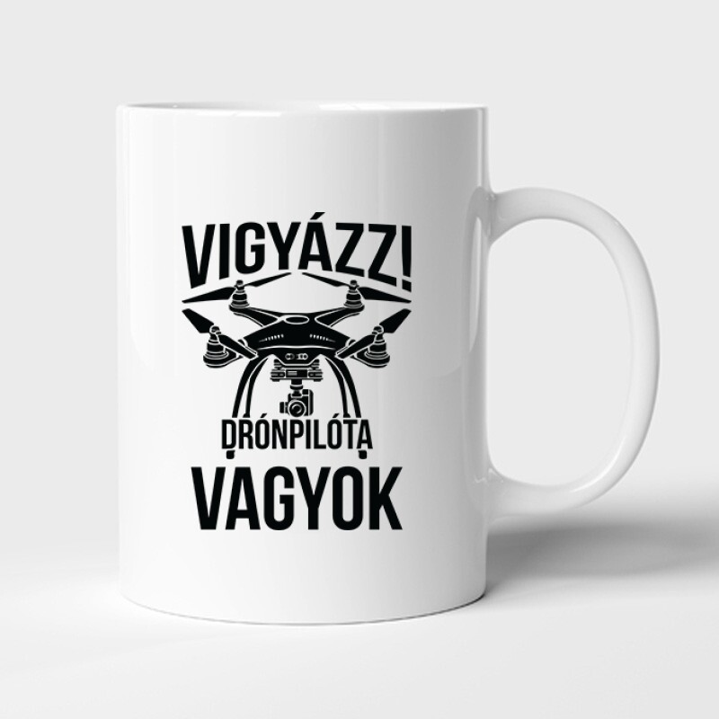 Drón - Drónpilóta vagyok Bögre
