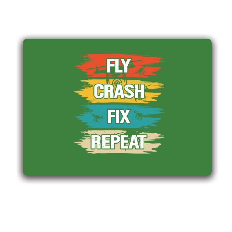 Drón - Fly Crash Fix Repeat Egérpad