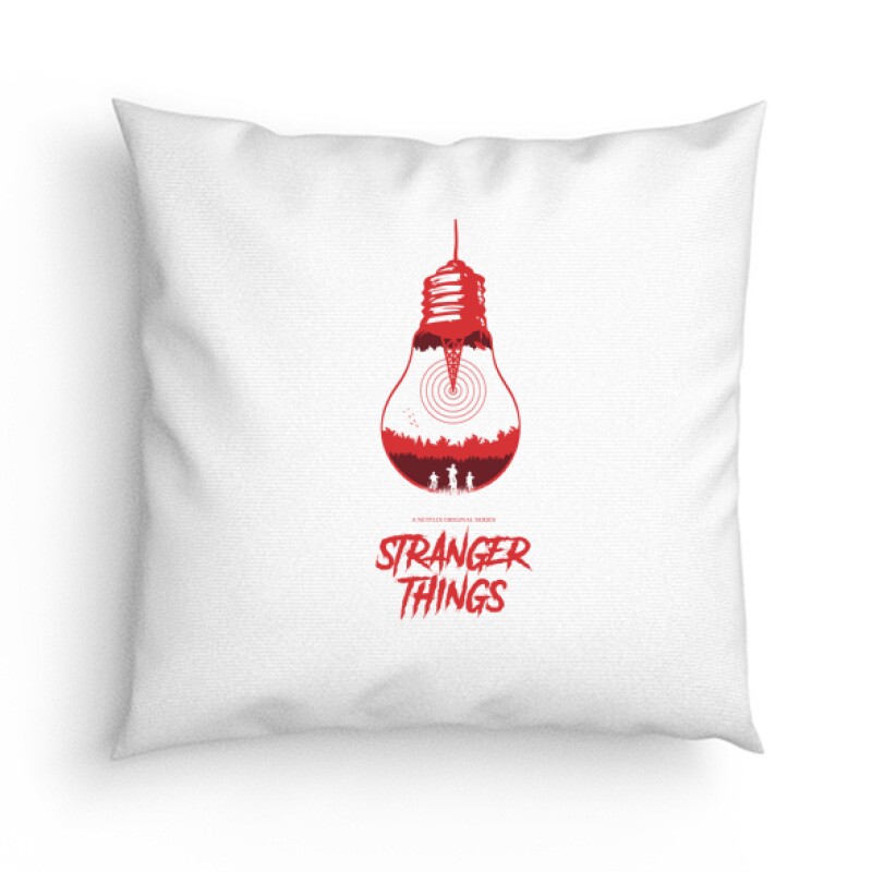 Stranger Things lamp Párna