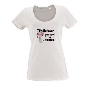 Tökéletesen passzol a...