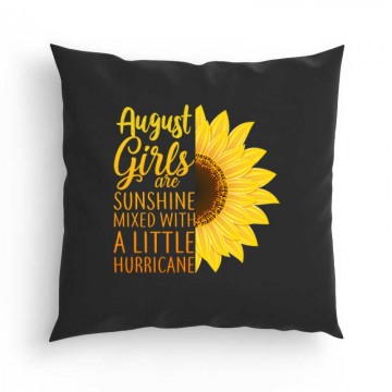 August sunshine and hurricane Párna