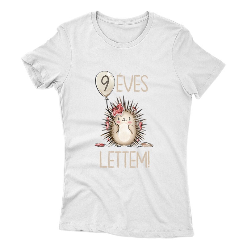 9 Éves Lettem Női póló