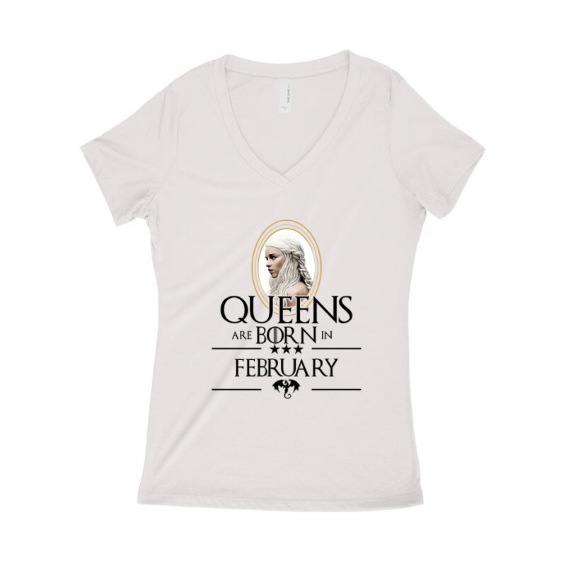 Queen Are Born (Daenerys)  Február Női póló V kivágott