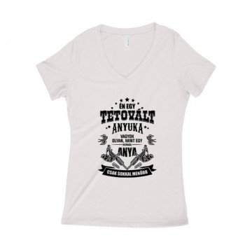 Tetovált Anyuka Női póló V kivágott