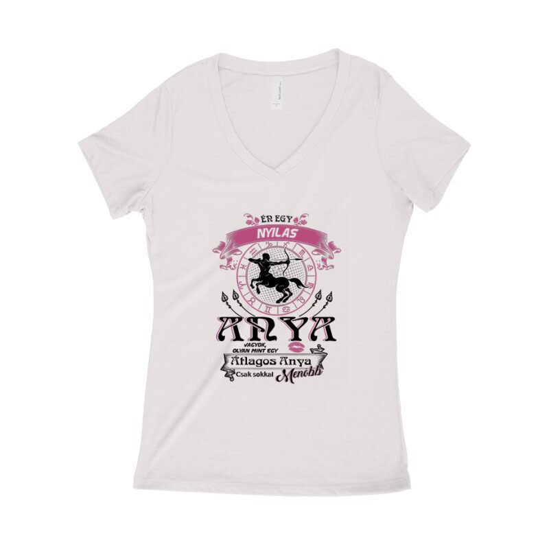 Nyilas Anyuka Vagyok Női póló V kivágott