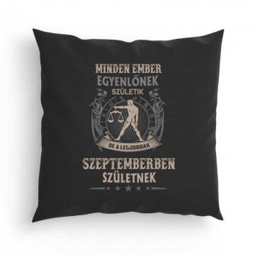 Minden Ember Egyenlőnek Születik Mérleg (09) Párna